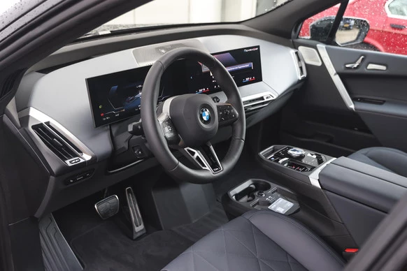 BMW iX - Afbeelding 8 van 30