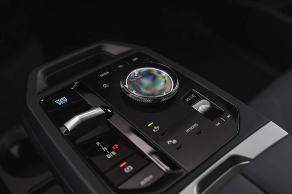 BMW iX - Afbeelding 16 van 30