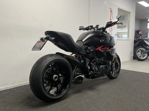 Ducati Diavel - Afbeelding 11 van 22