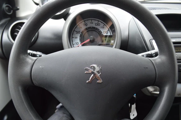 Peugeot 107 - Afbeelding 24 van 30