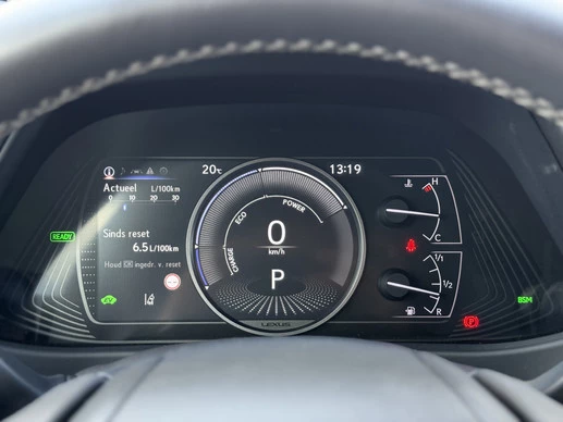 Lexus UX - Afbeelding 16 van 30