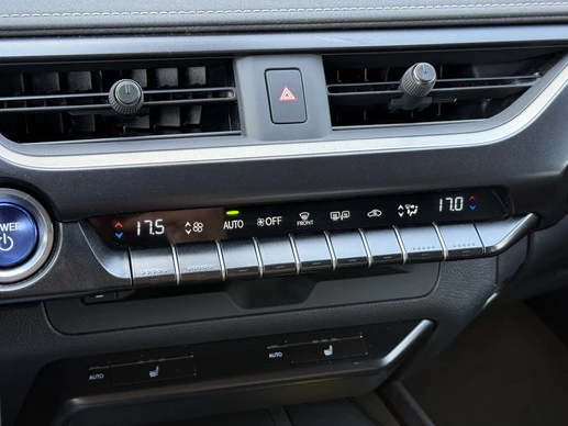 Lexus UX - Afbeelding 22 van 30