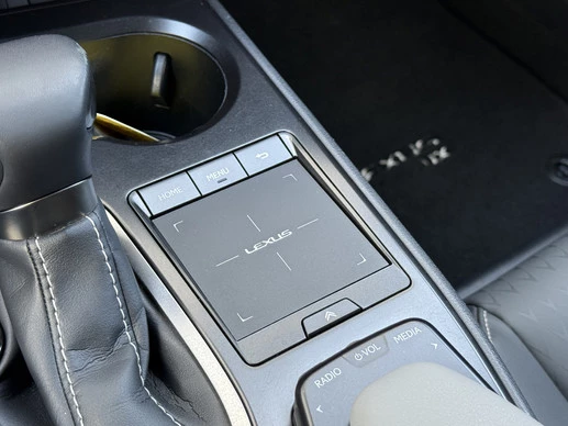 Lexus UX - Afbeelding 23 van 30