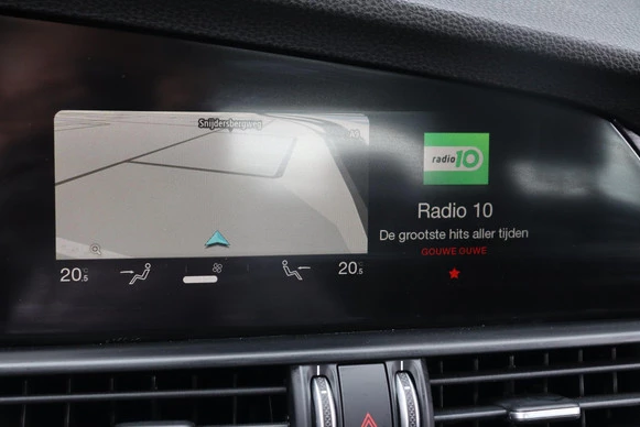 Alfa Romeo Giulia - Afbeelding 14 van 30