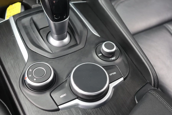 Alfa Romeo Giulia - Afbeelding 16 van 30