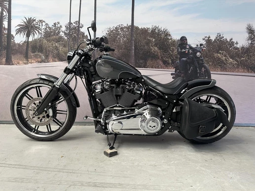 Harley-Davidson Breakout - Afbeelding 2 van 9