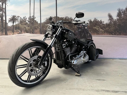 Harley-Davidson Breakout - Afbeelding 4 van 9