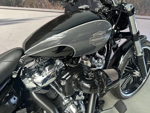 Harley-Davidson Breakout - Afbeelding 7 van 9