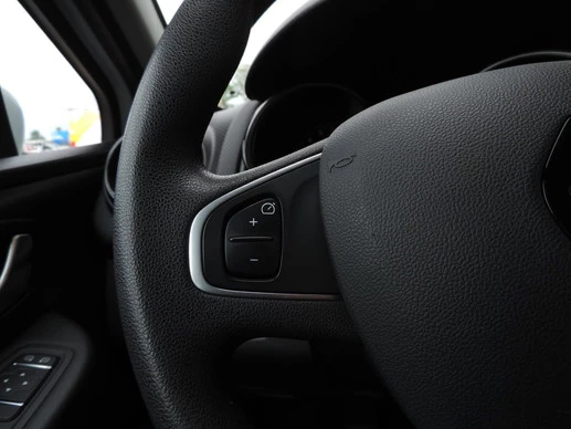 Renault Clio - Afbeelding 22 van 30