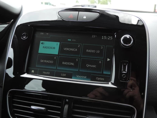 Renault Clio - Afbeelding 27 van 30
