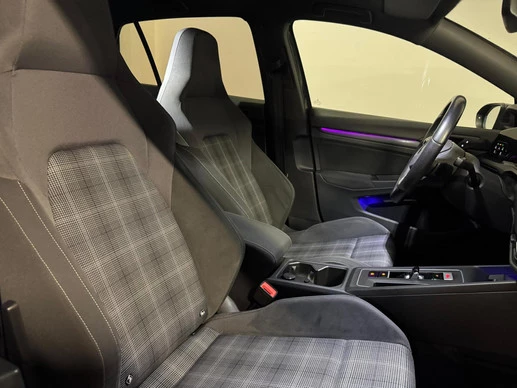 Volkswagen Golf - Afbeelding 14 van 30