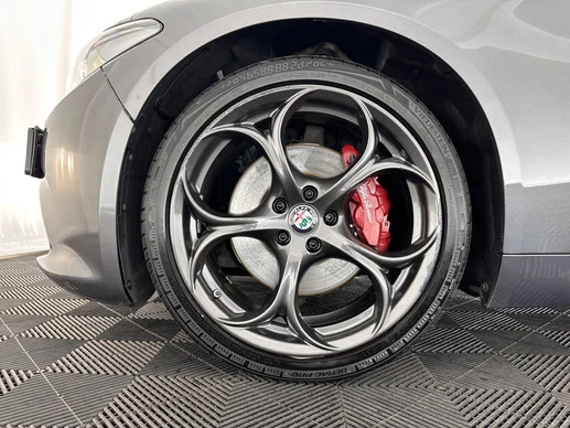 Alfa Romeo Giulia - Afbeelding 26 van 30