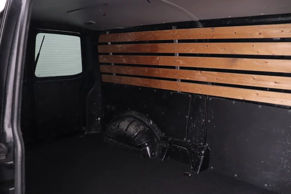 Volkswagen Transporter - Afbeelding 16 van 28