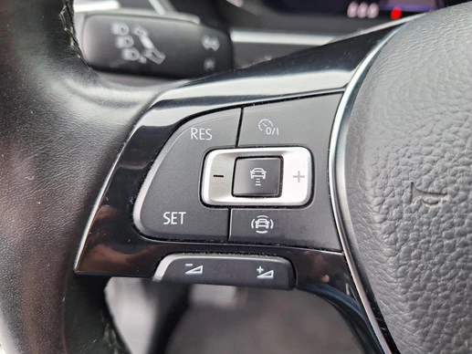 Volkswagen Tiguan - Afbeelding 15 van 30