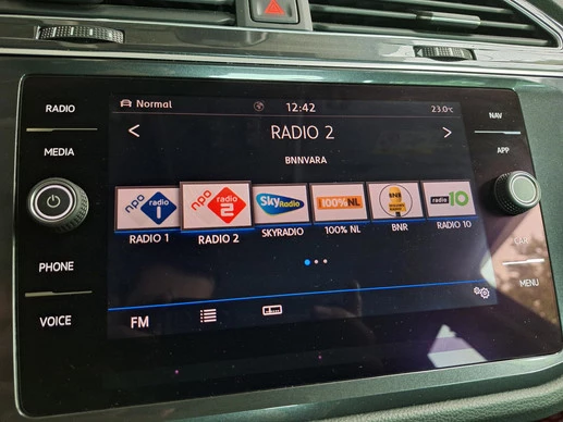 Volkswagen Tiguan - Afbeelding 24 van 30