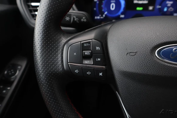 Ford Kuga - Afbeelding 10 van 30
