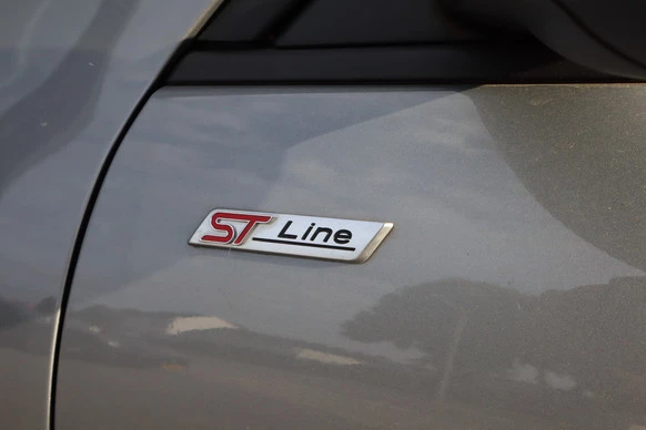 Ford Kuga - Afbeelding 24 van 30