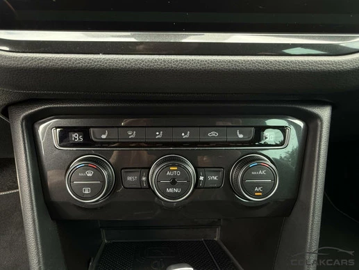 Volkswagen Tiguan - Afbeelding 27 van 30