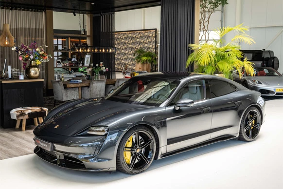 Porsche Taycan - Afbeelding 3 van 30