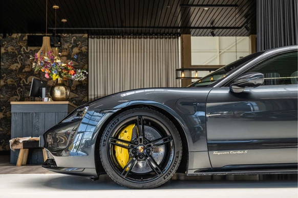 Porsche Taycan - Afbeelding 4 van 30