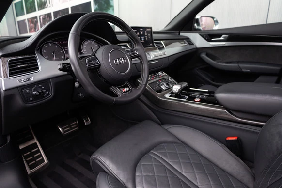 Audi S8 - Afbeelding 9 van 30