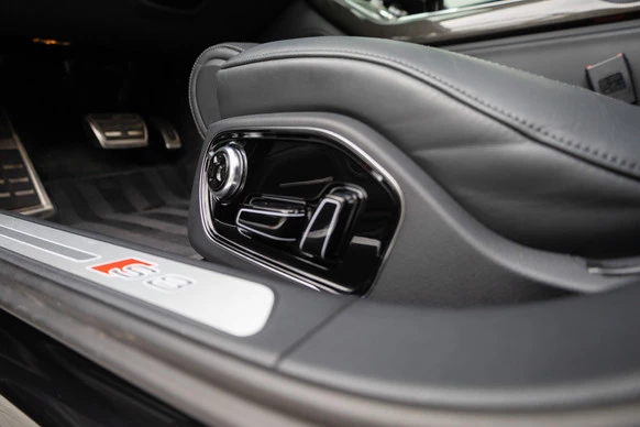Audi S8 - Afbeelding 17 van 30