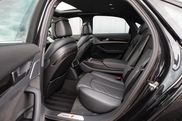 Audi S8 - Afbeelding 18 van 30