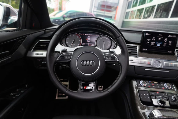 Audi S8 - Afbeelding 25 van 30