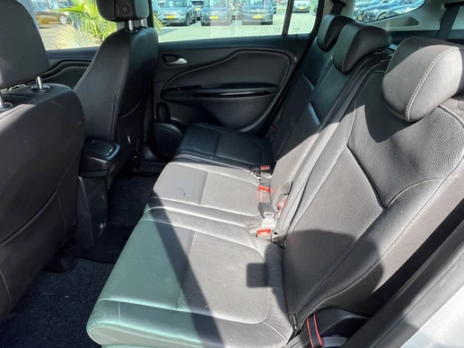 Opel Zafira - Afbeelding 14 van 29