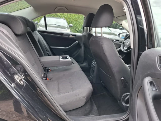Volkswagen Jetta - Afbeelding 11 van 14