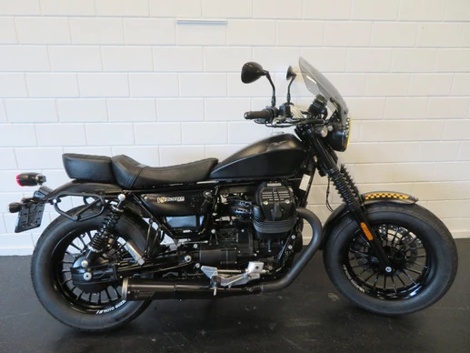 Moto Guzzi V9 - Afbeelding 1 van 14