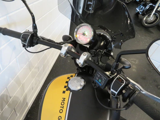 Moto Guzzi V9 - Afbeelding 5 van 14