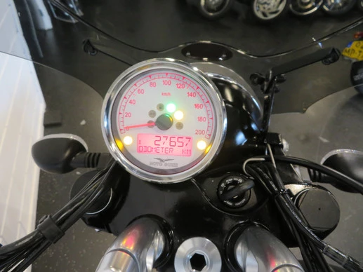 Moto Guzzi V9 - Afbeelding 6 van 14