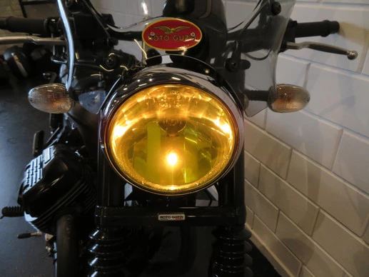 Moto Guzzi V9 - Afbeelding 14 van 14