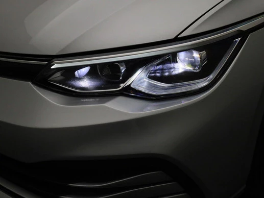Volkswagen Golf - Afbeelding 13 van 30