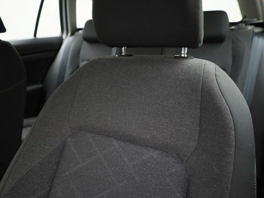 Volkswagen Golf - Afbeelding 18 van 30