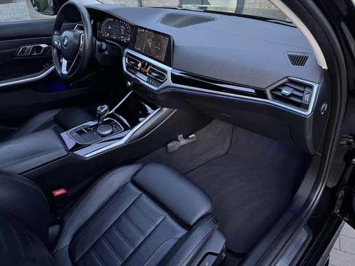 BMW 3 Serie - Afbeelding 21 van 30