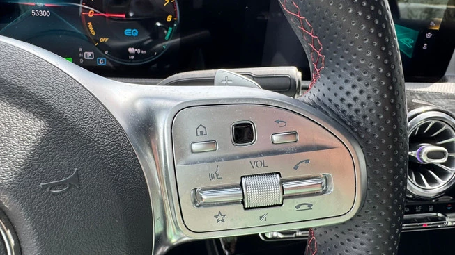 Mercedes-Benz A-Klasse - Afbeelding 14 van 30