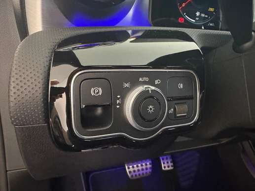 Mercedes-Benz A-Klasse - Afbeelding 26 van 30