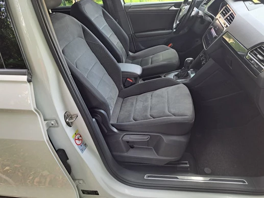 Volkswagen Tiguan - Afbeelding 17 van 30