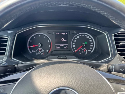 Volkswagen T-Roc - Afbeelding 28 van 30