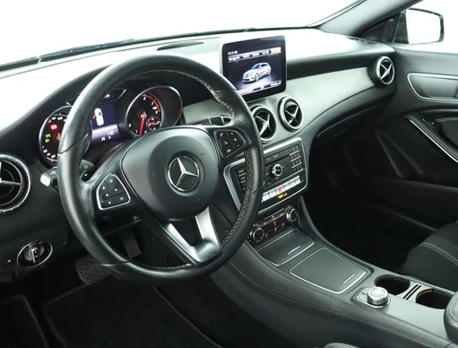 Mercedes-Benz CLA - Afbeelding 10 van 30