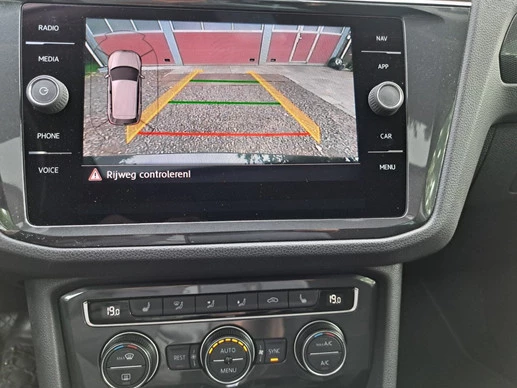 Volkswagen Tiguan - Afbeelding 9 van 30