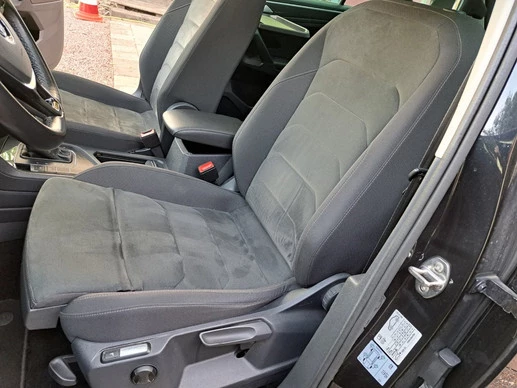 Volkswagen Tiguan - Afbeelding 15 van 30