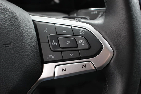 Volkswagen Golf - Afbeelding 16 van 30