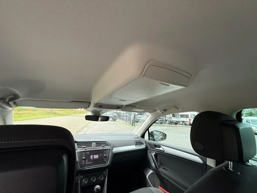 Volkswagen Tiguan - Afbeelding 28 van 30