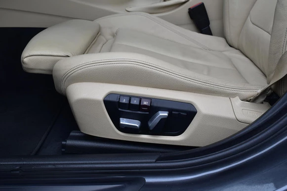 BMW 3 Serie - Afbeelding 11 van 30