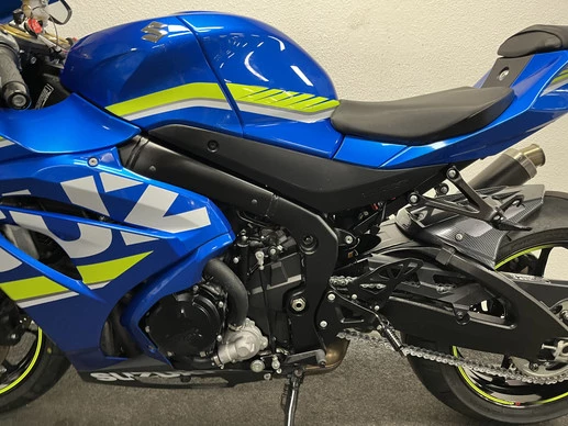 Suzuki GSX - Afbeelding 15 van 18