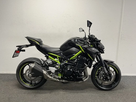 Kawasaki Z900 - Afbeelding 1 van 19