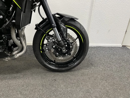Kawasaki Z900 - Afbeelding 6 van 19